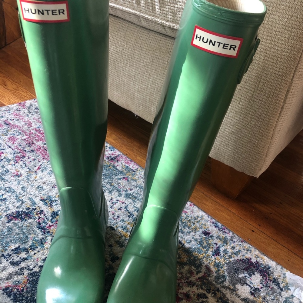 HUNTER RAIN BOOTS